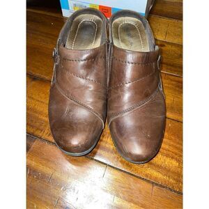 Michel M Clair Brown Women’s Heel Booties Size 8